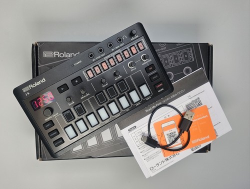 Roland chord synthesizer - roland, j-6