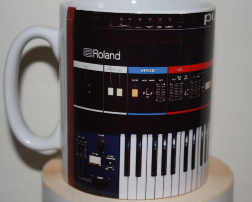 Roland juno mug - mug, analogue